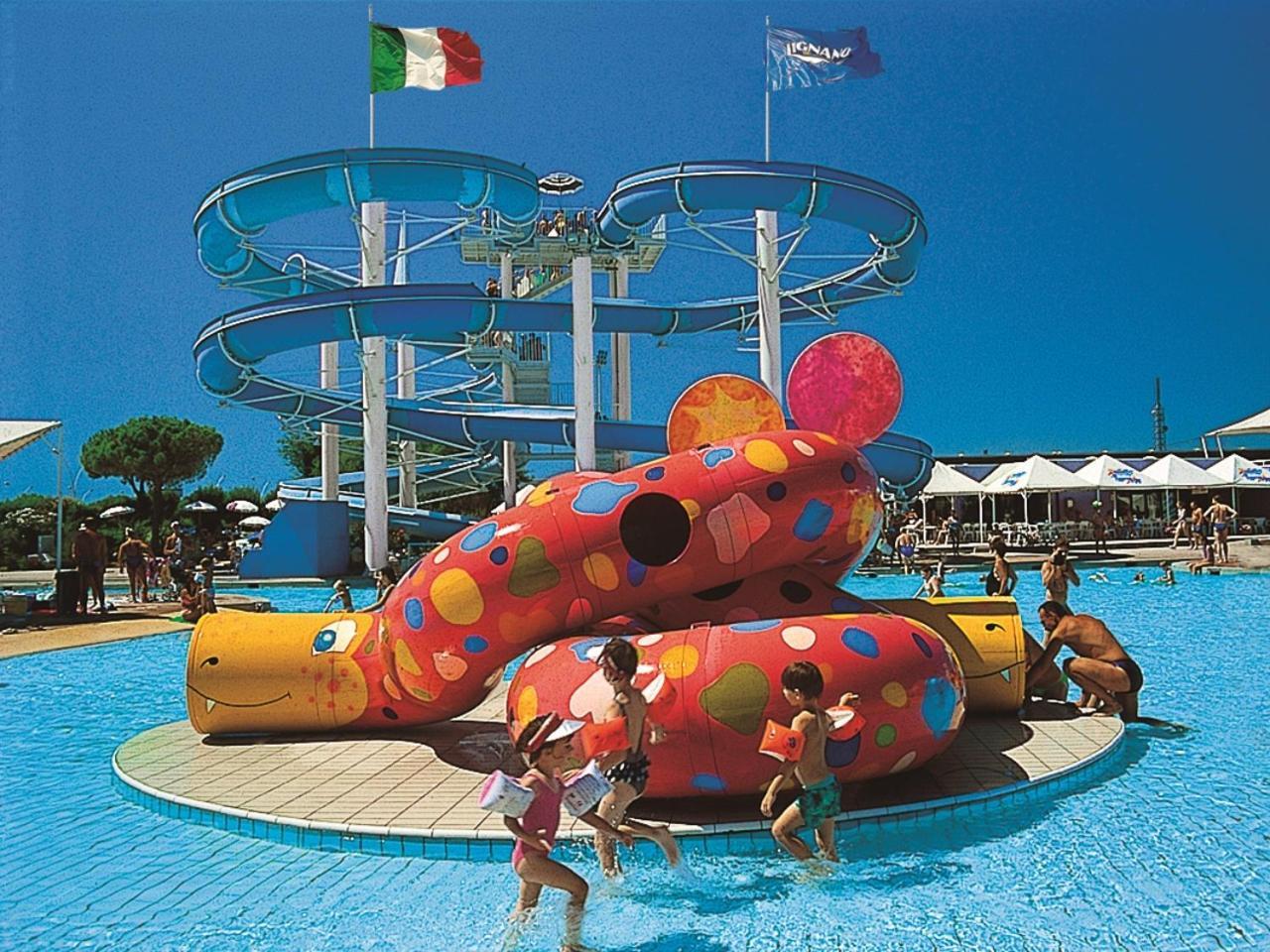 Appartamenti Torre Bianca Lignano Sabbiadoro Eksteriør billede